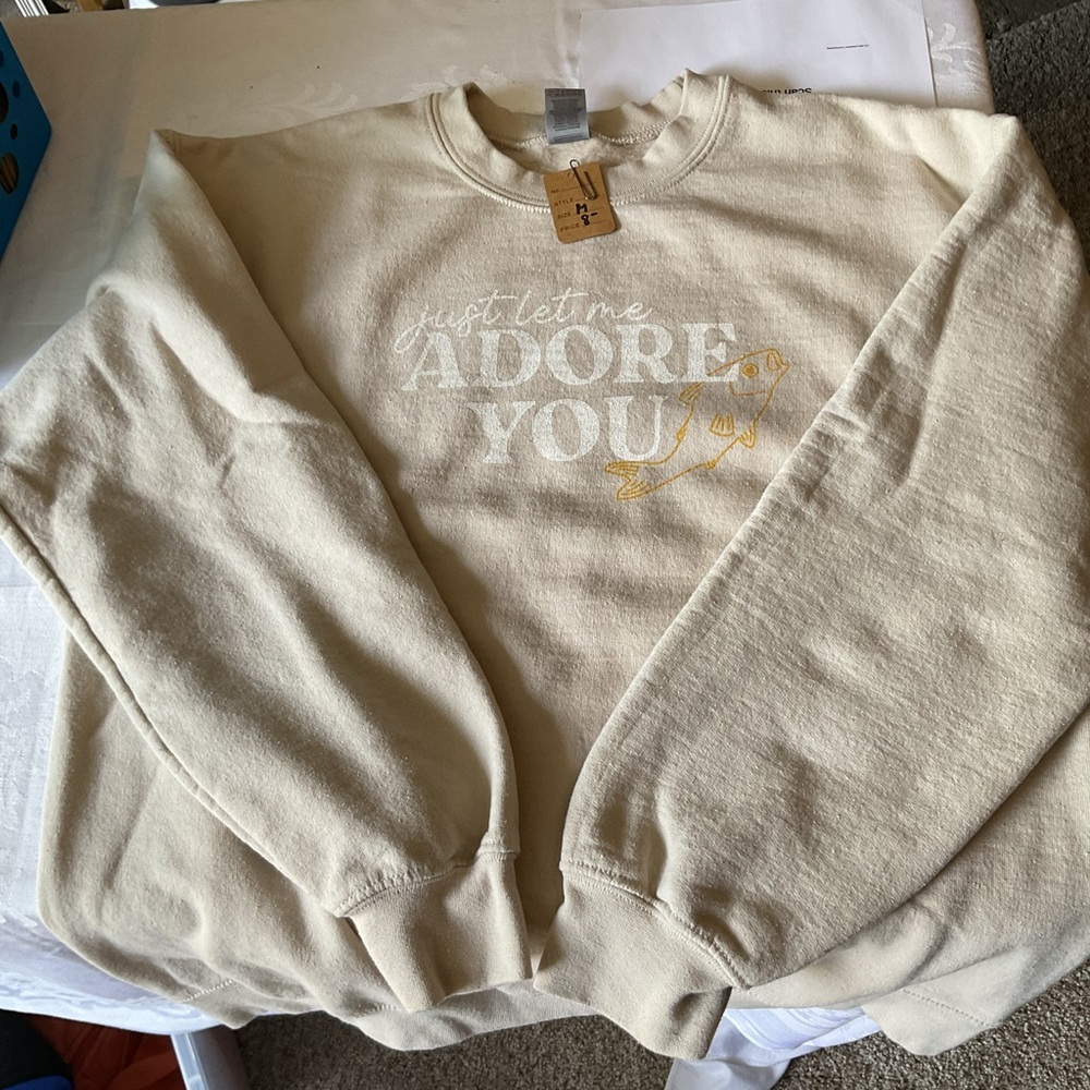 Gildan Cream Heavy Blend Sweatshirt